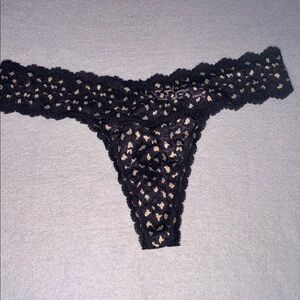 Victoria’s Secret Black Lace Thong Panty Gold Shimmer Leopard NEW
